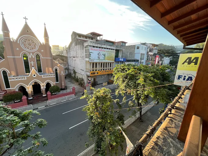 KANDY CITY HOTEL BY EARLS
